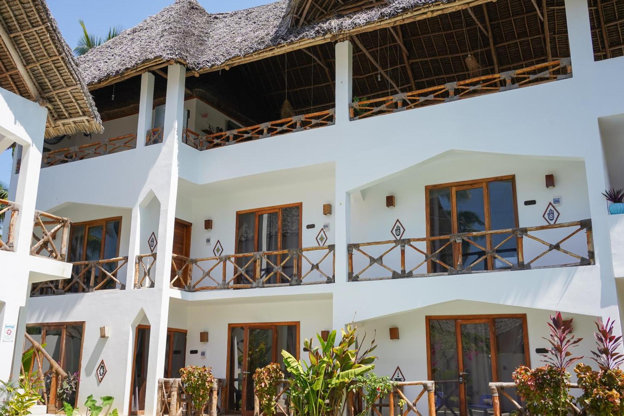 Mambo Cabana Pwani Mchangani Exterior photo