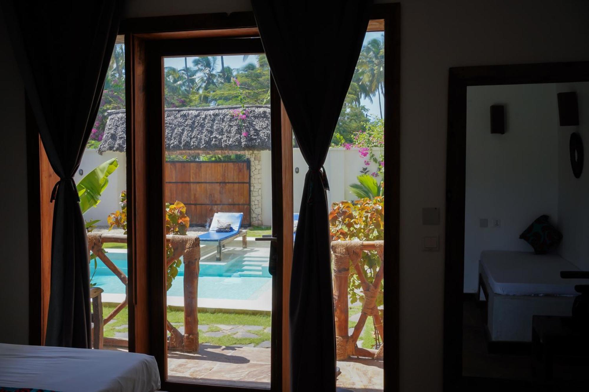 Mambo Cabana Pwani Mchangani Exterior photo